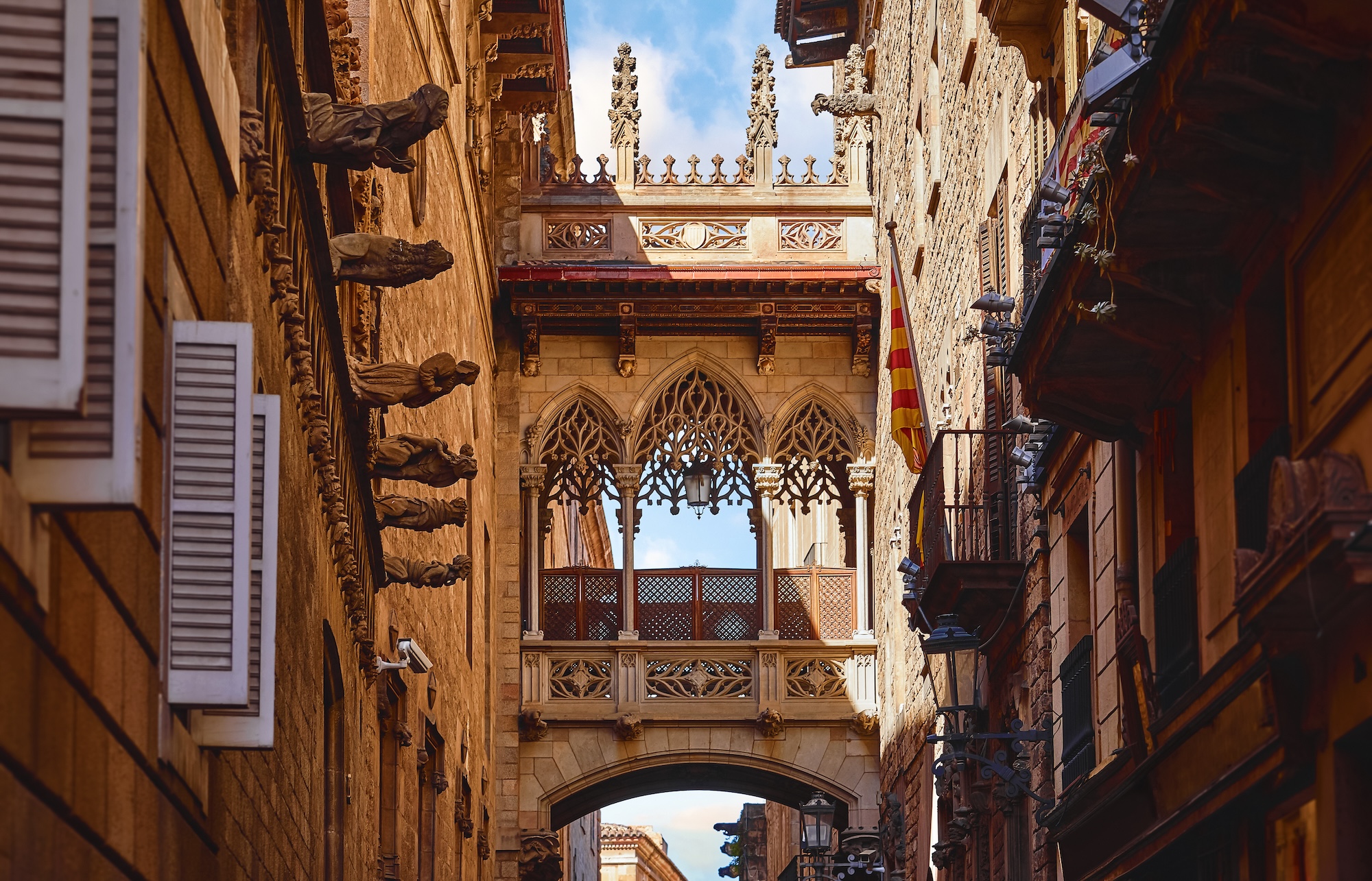 Gothic-Quarter-Barri-Gotic - NYC Uncovered - NYC Uncovered