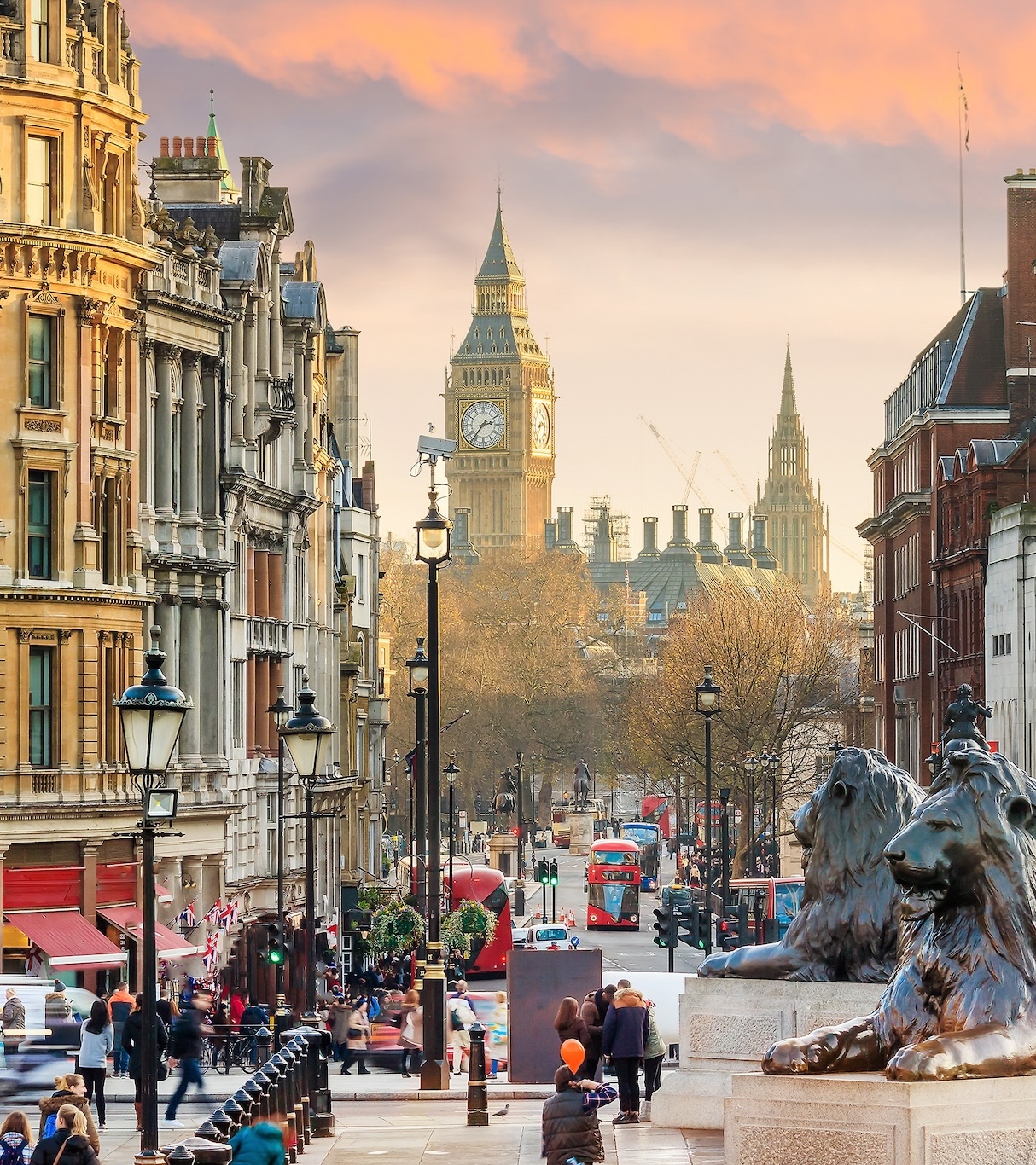 Trafalgar Square - NYC Uncovered