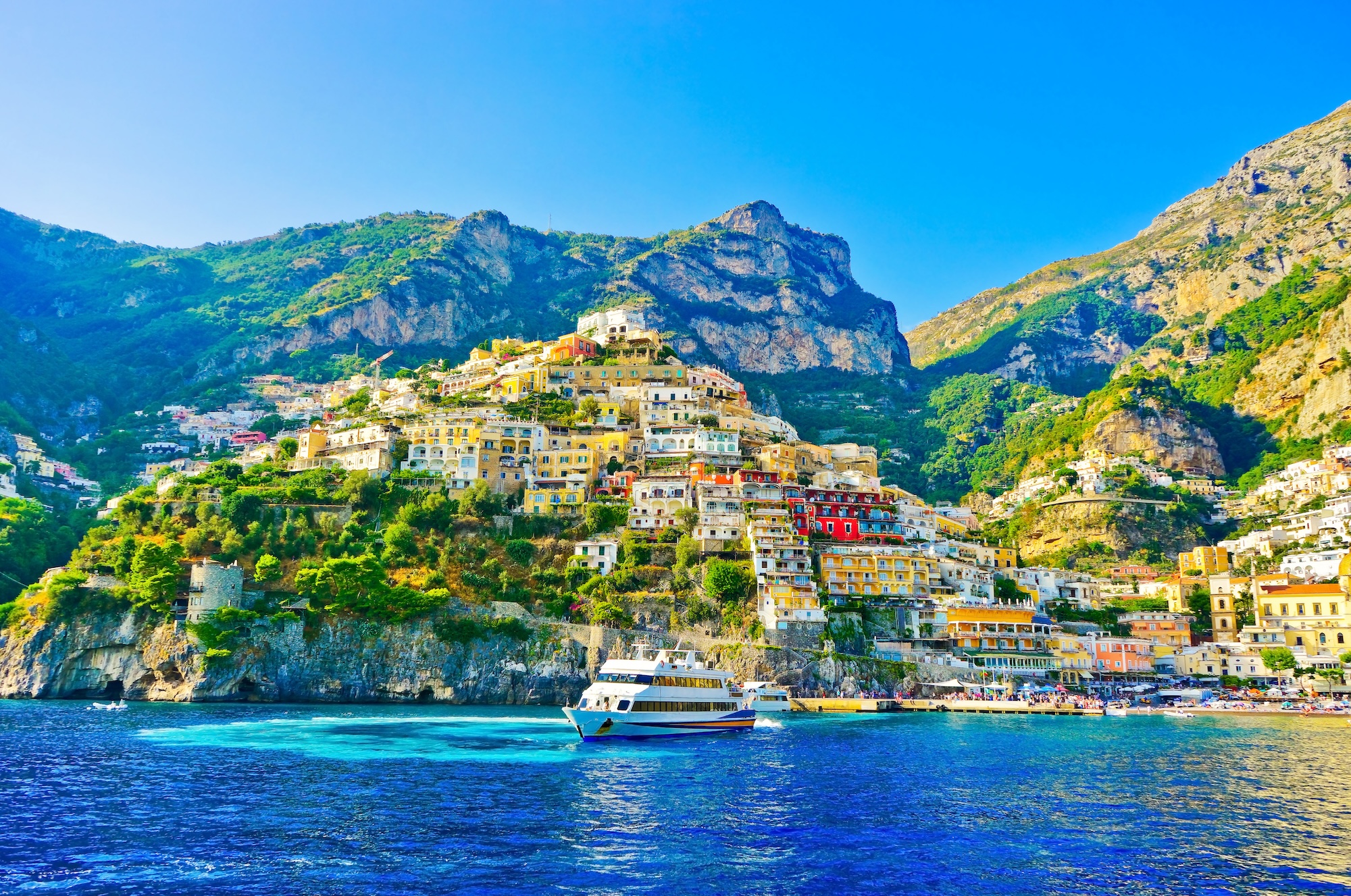 Boat Tour of the Amalfi Coast - NYC Uncovered - NYC Uncovered